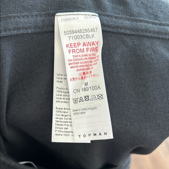 Topman Black Tee with ‘The Bridge’ Graphic - Picture 4 of 4